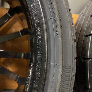 Nieuwe set OZ Racing Superturismo Evoluzione Gloss Black ET44 8,5×19 W01852209M4
