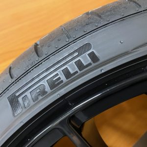Nieuwe set OZ Racing Superturismo Evoluzione Gloss Black ET44 8,5×19 W01852209M4